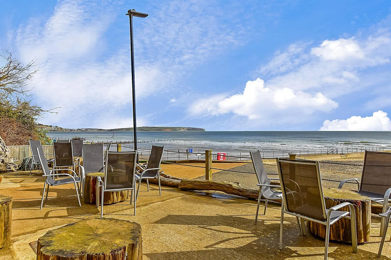 Shanklin, PO37, photo 2