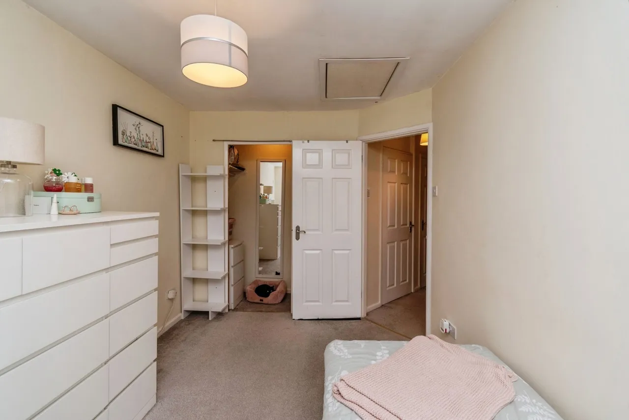 Woodford End, Chadsmoor, Cannock, Staffordshire, WS11, photo 10