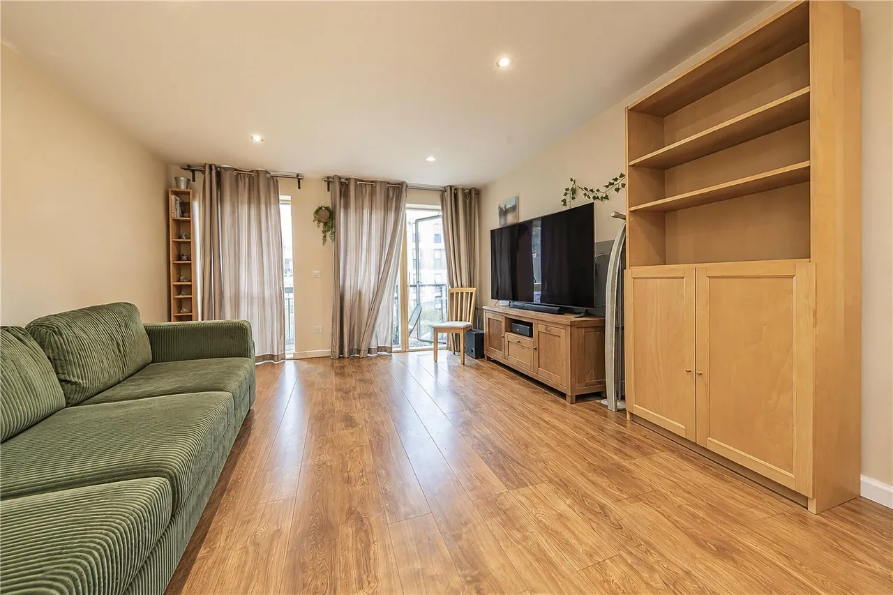 Lawrie House, Wimbledon, photo 2
