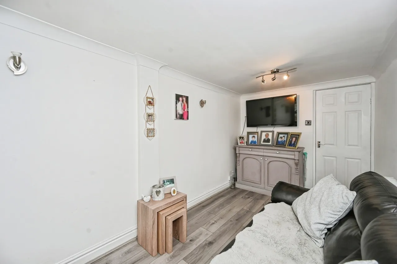 Wednesbury Drive, Great Sankey, Warrington, Cheshire, WA5, photo 13
