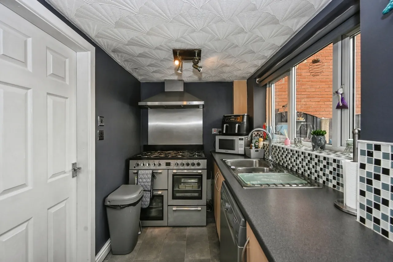 Wednesbury Drive, Great Sankey, Warrington, Cheshire, WA5, photo 6