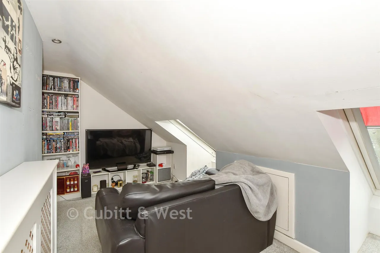 Dinsdale Gardens, Rustington, BN16, photo 12