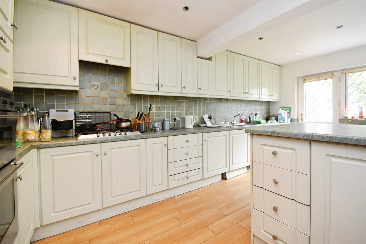 Wyatts Green Lane, Wyatts Green, Brentwood, photo 5