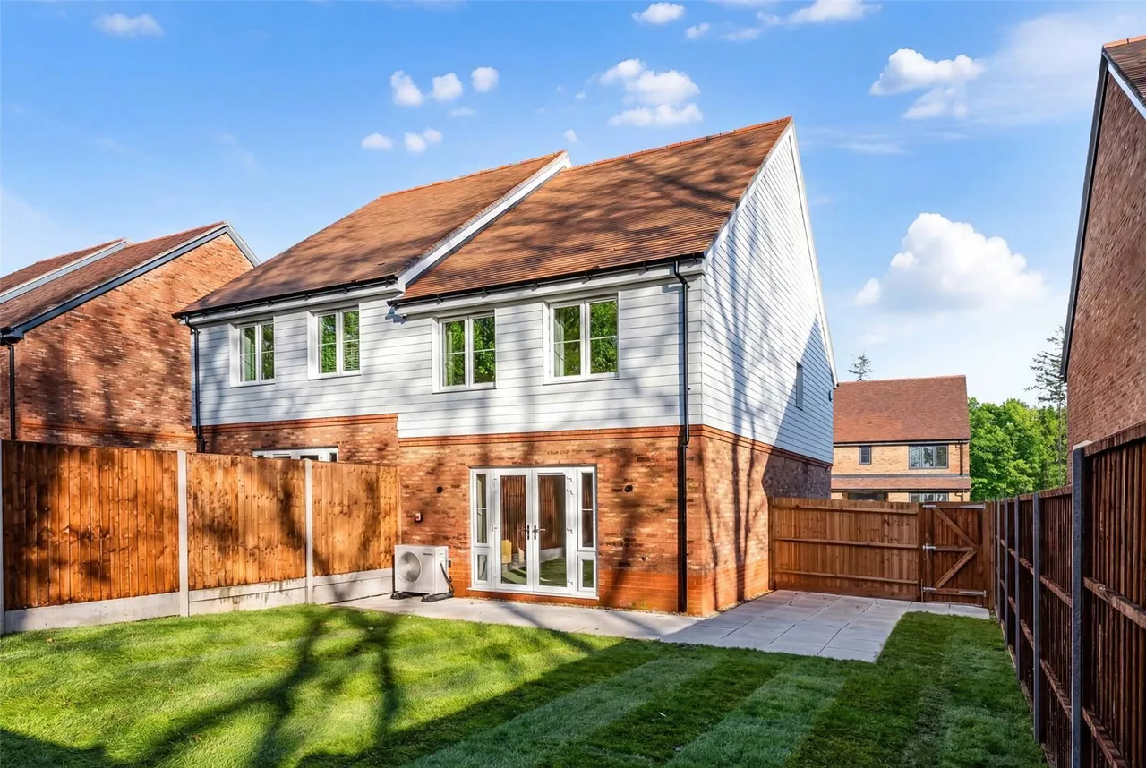 North Trade Road, Battle, TN33, photo 15