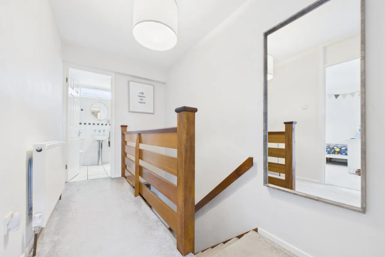 Ryder Close, Bovingdon Hemel Hempstead, HP3, photo 18