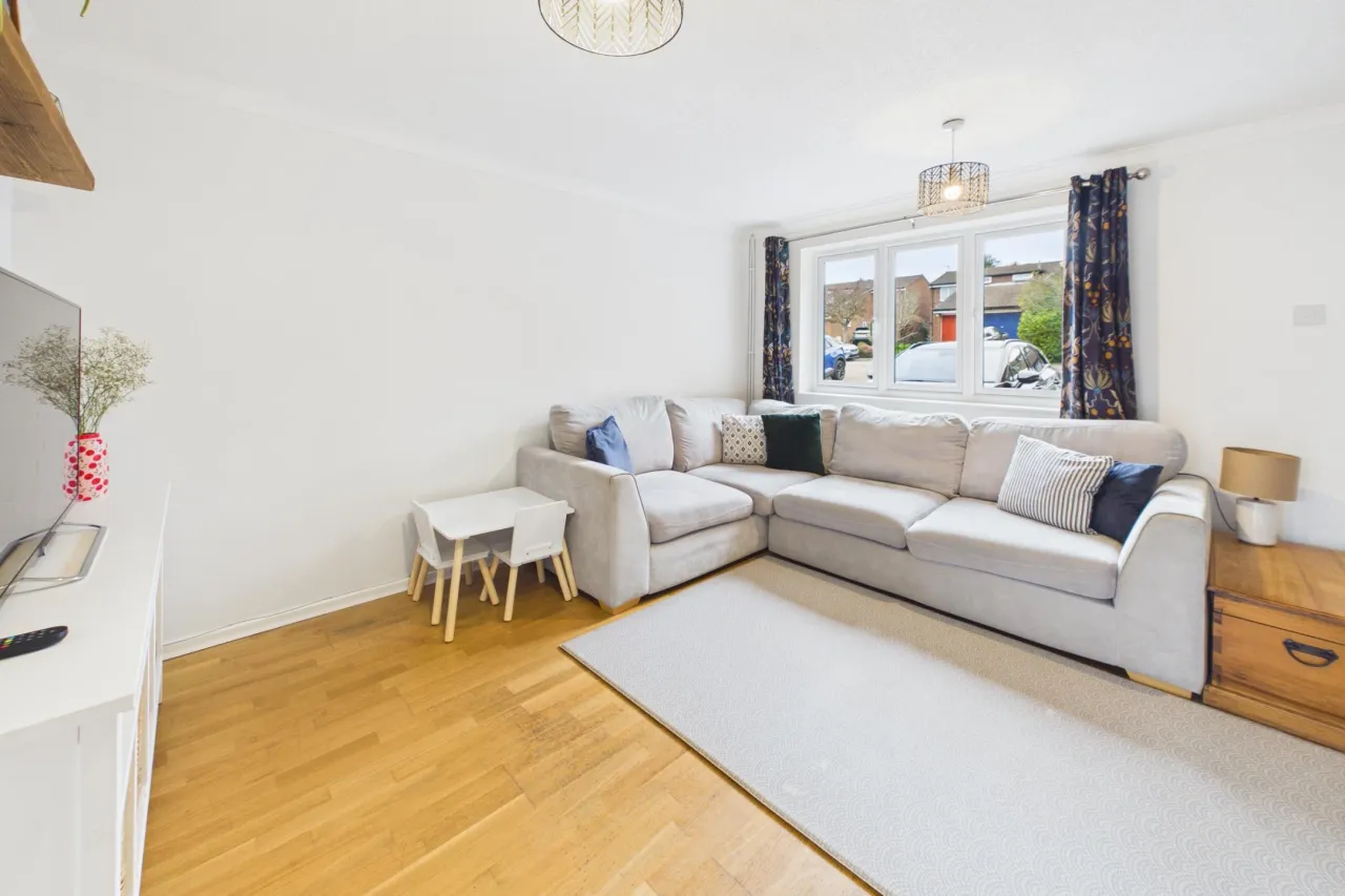 Ryder Close, Bovingdon Hemel Hempstead, HP3, photo 16