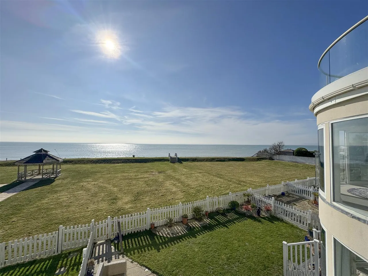 The Sea House, 2 Herbrand Walk, Cooden, East Sussex, TN39 4BW, photo 12