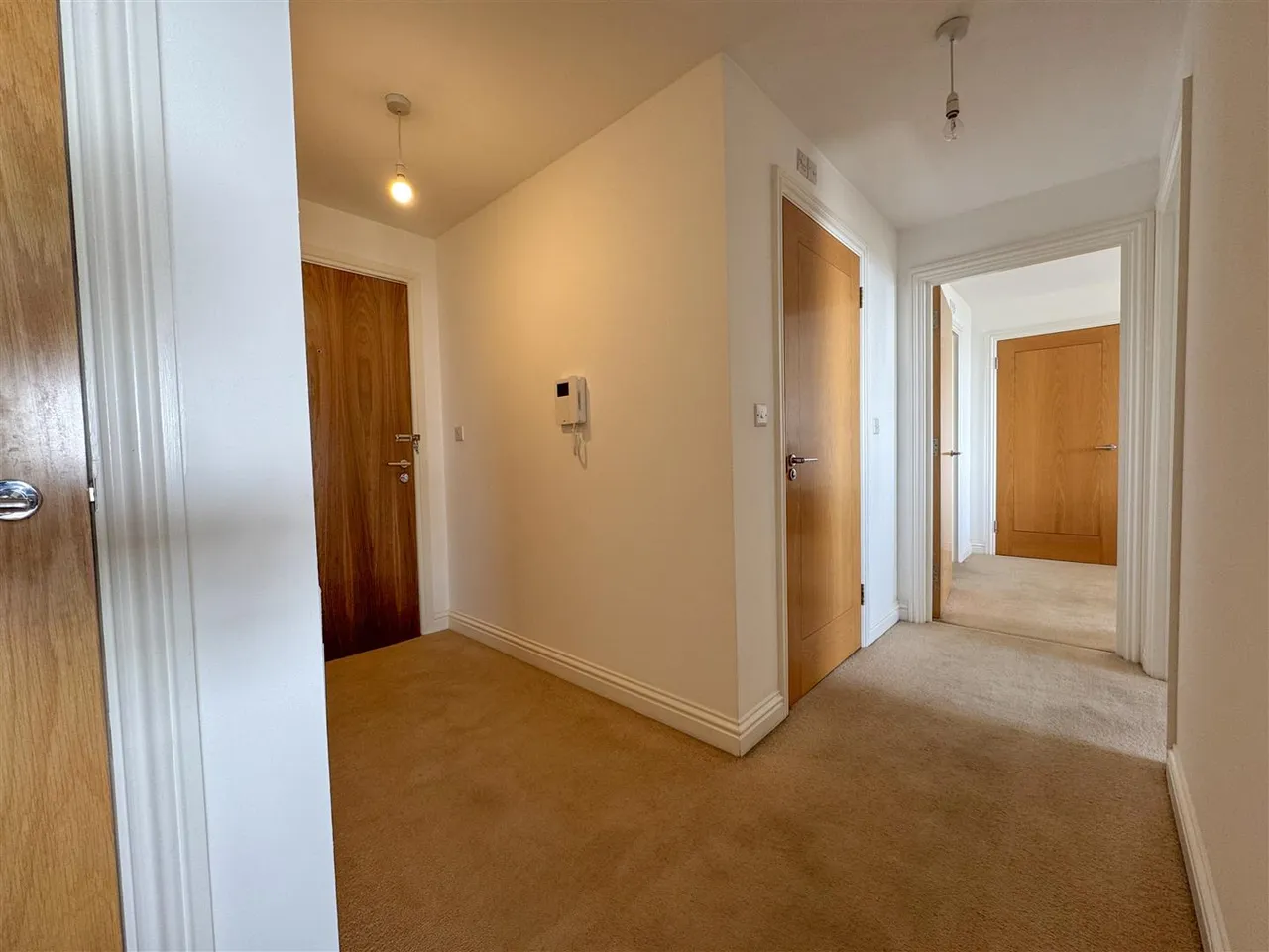 The Sea House, 2 Herbrand Walk, Cooden, East Sussex, TN39 4BW, photo 19