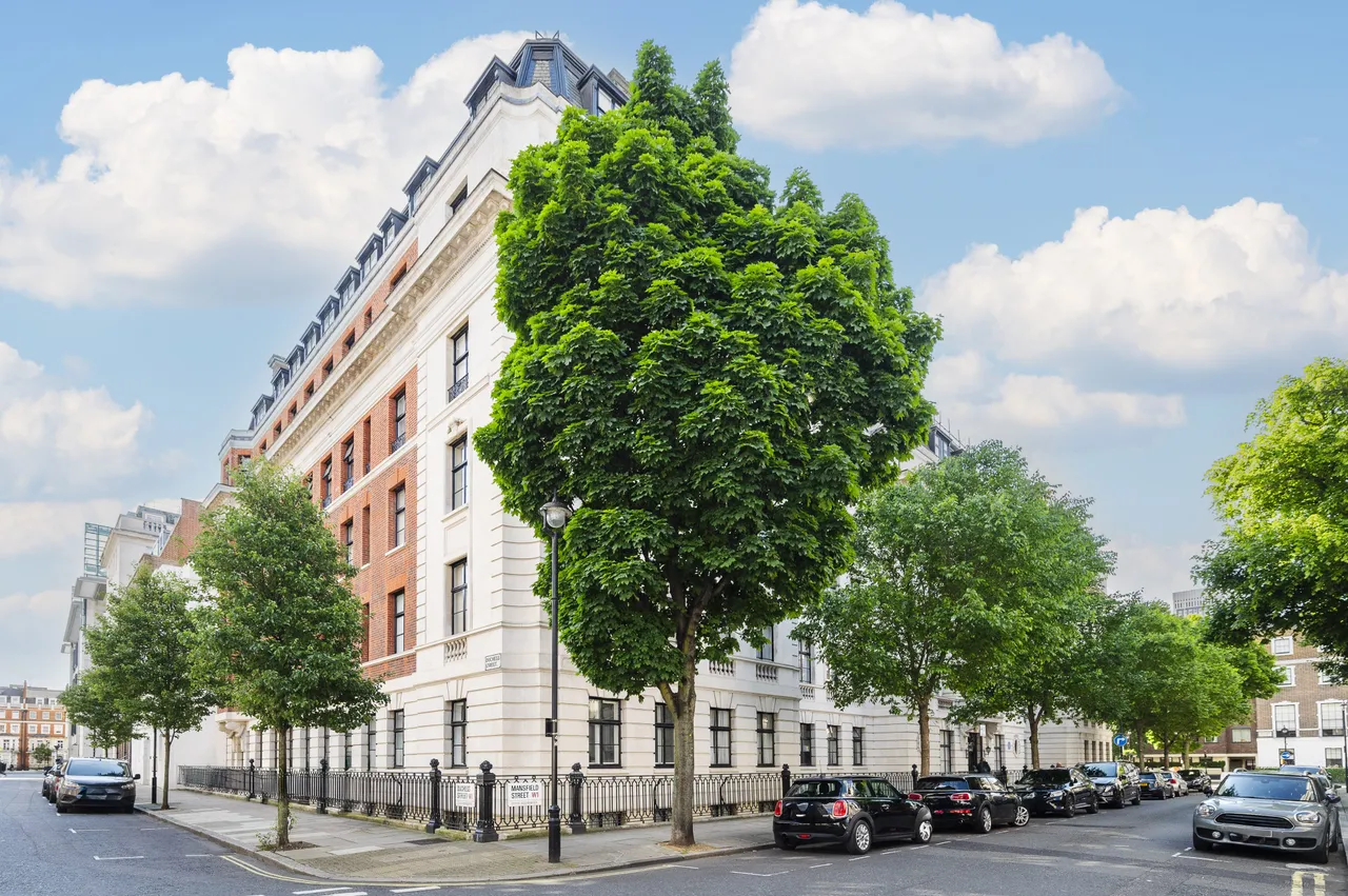 2 bed flat for sale — Flat 3, 2 Mansfield Street, London