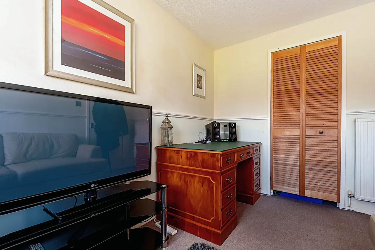 Langland Road, Netherfield, Milton Keynes, Buckinghamshire, MK6, photo 12