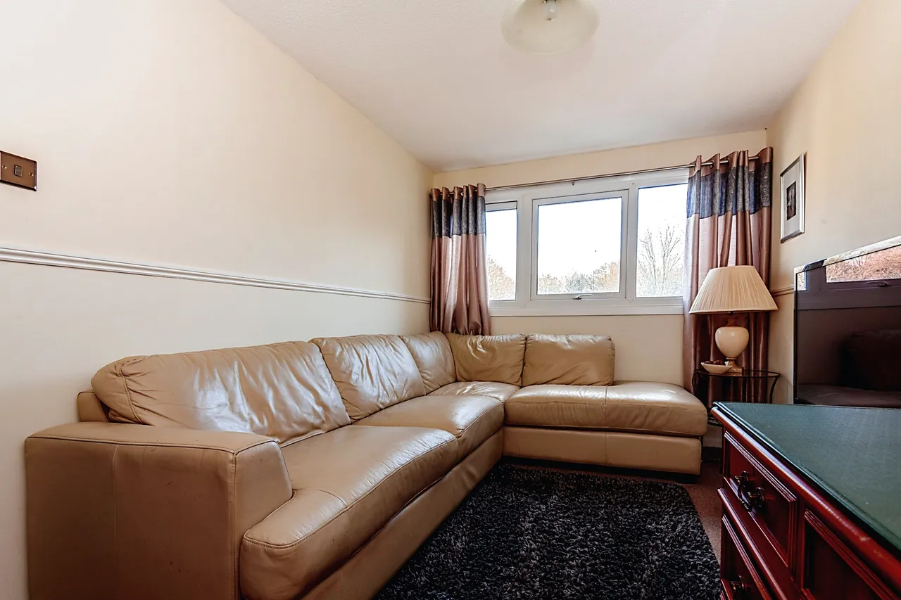 Langland Road, Netherfield, Milton Keynes, Buckinghamshire, MK6, photo 11