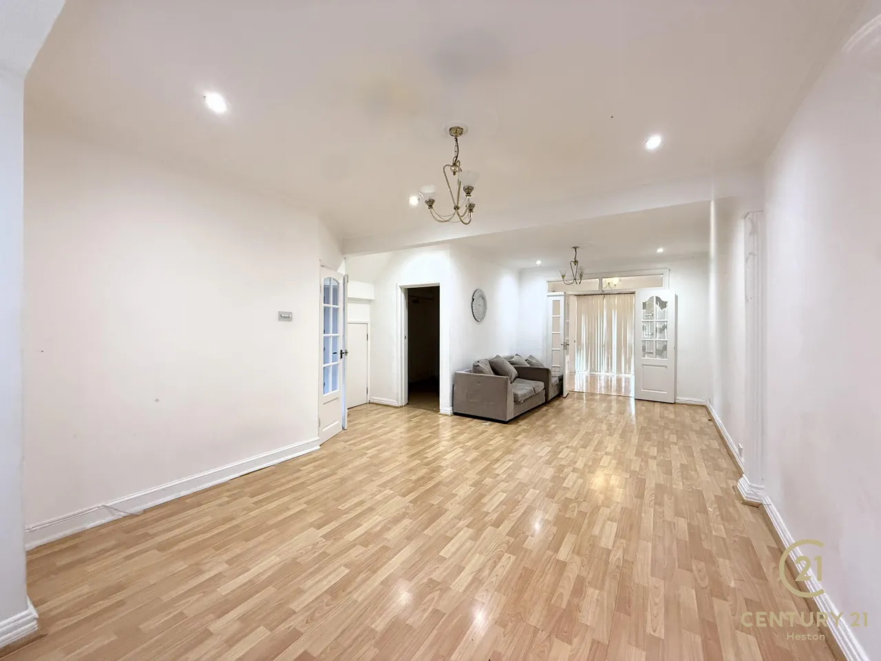 Crosslands Avenue, Southall, UB2, photo 2