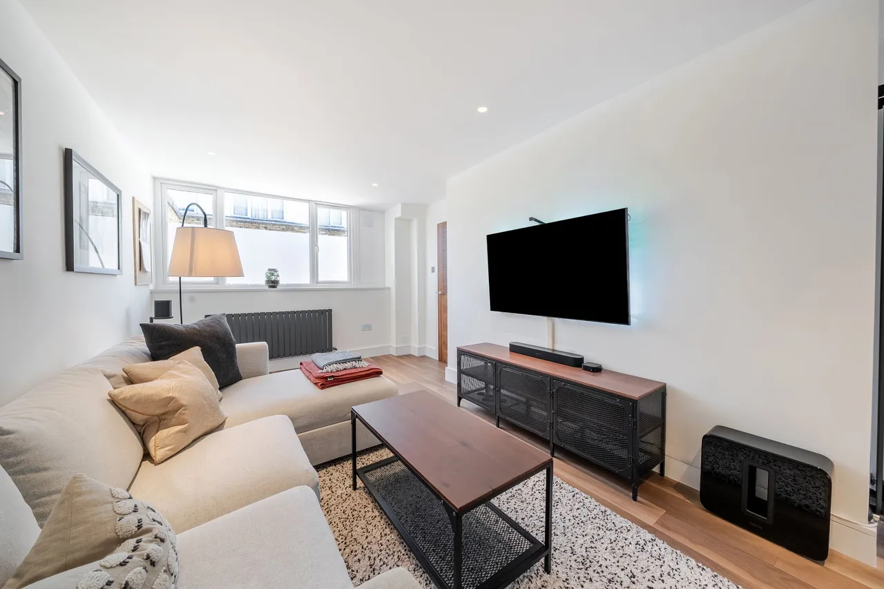 Ebbisham Drive, London, London, SW8 1UB, photo 6