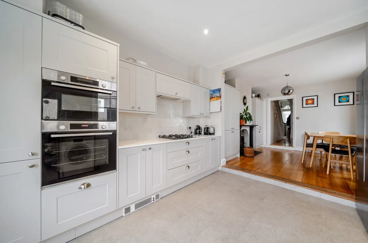 Lyndhurst Road, Worthing, BN11, photo 3