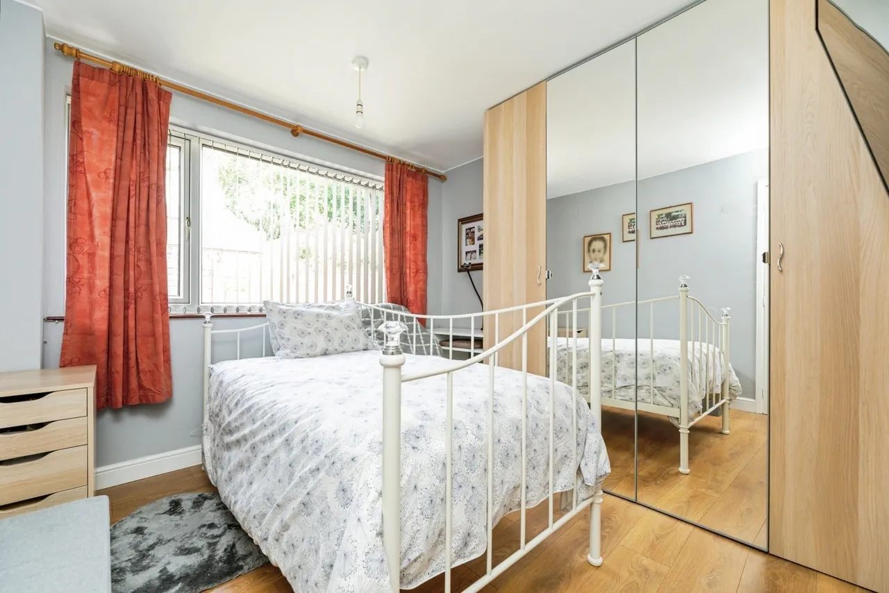 Sandstone Drive, Sheffield, South Yorkshire, S9, photo 10