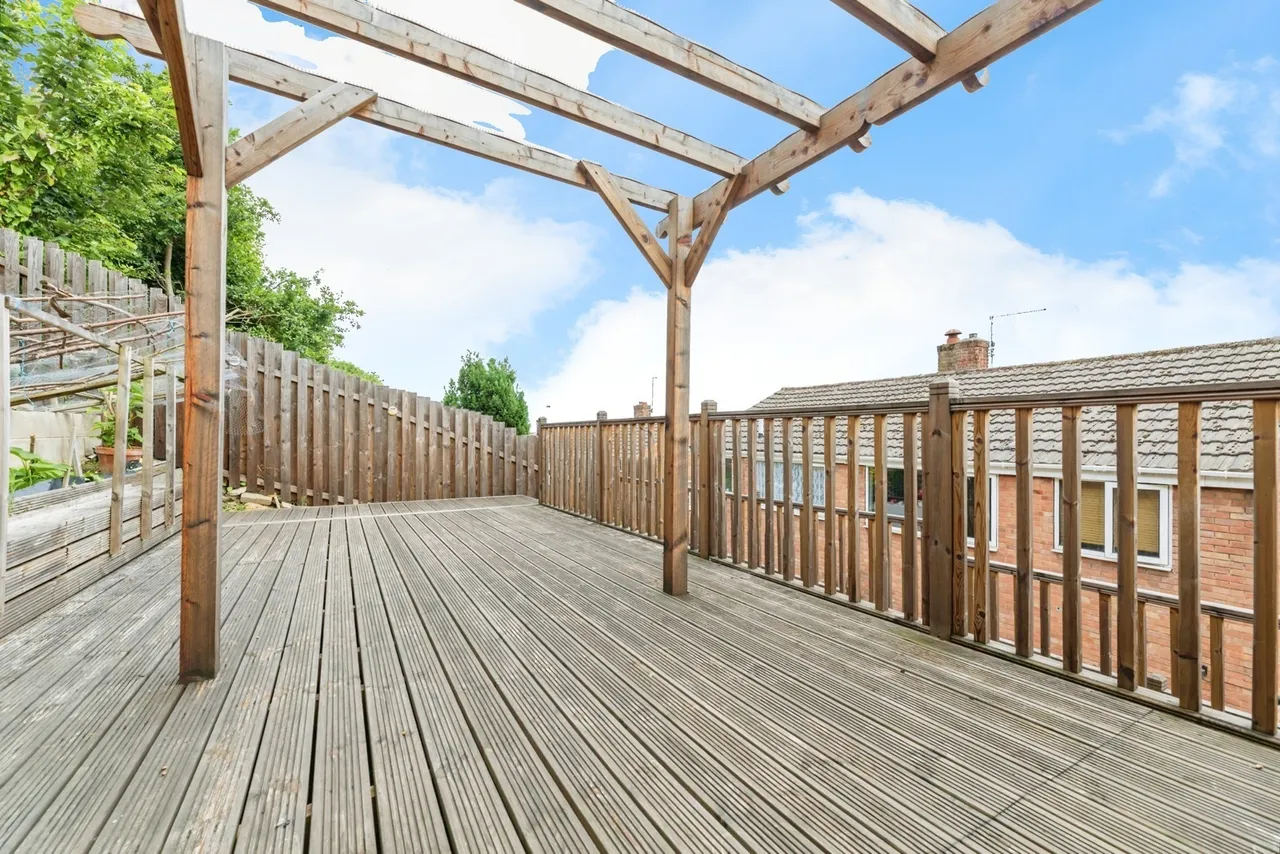 Sandstone Drive, Sheffield, South Yorkshire, S9, photo 13