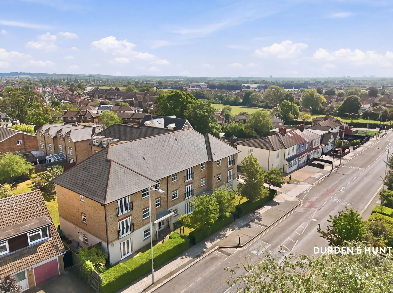 Tomswood Hill, Hainault, IG6, photo 15