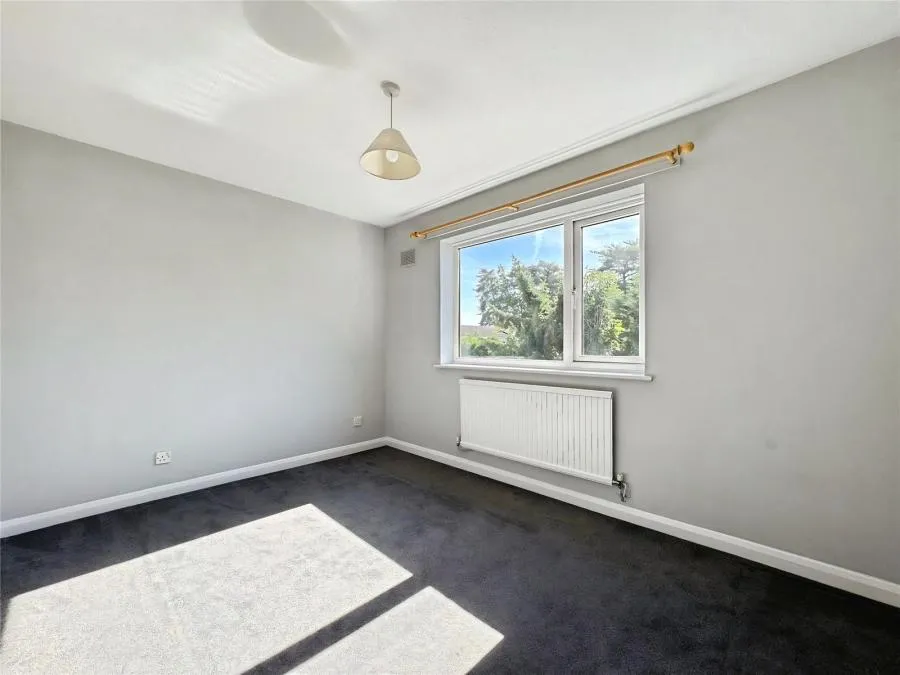 Frensham, Bracknell, RG12, photo 9