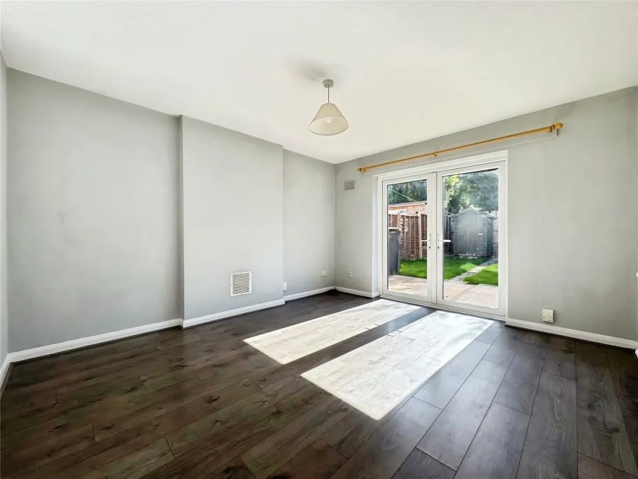 Frensham, Bracknell, RG12, photo 3