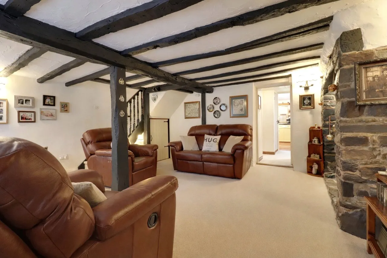 South Molton Street, Chulmleigh, EX18, photo 2