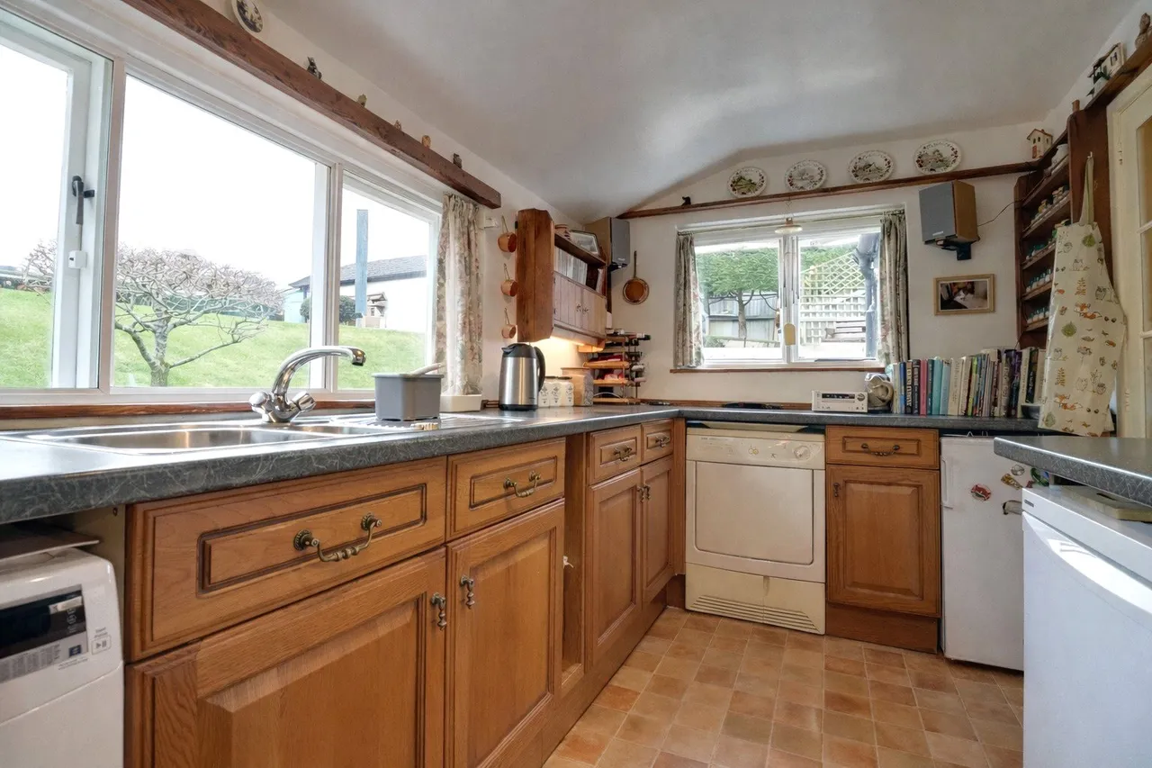 South Molton Street, Chulmleigh, EX18, photo 7