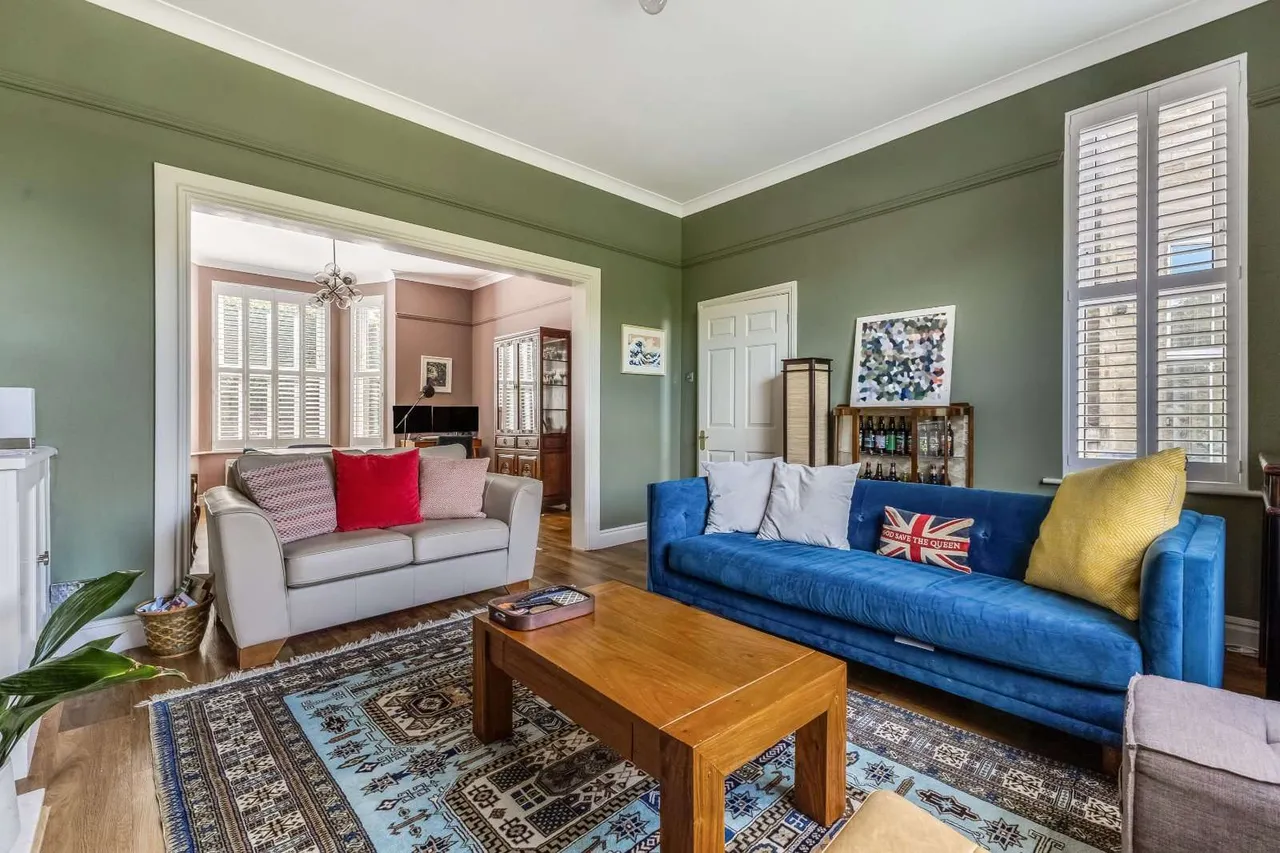 The Fairfield, Farnham, Surrey, GU9 8AJ, photo 5