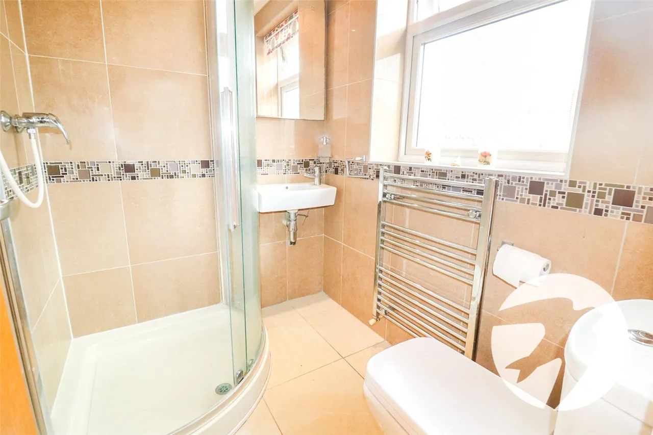 Eversley Avenue, Bexleyheath, DA7, photo 10