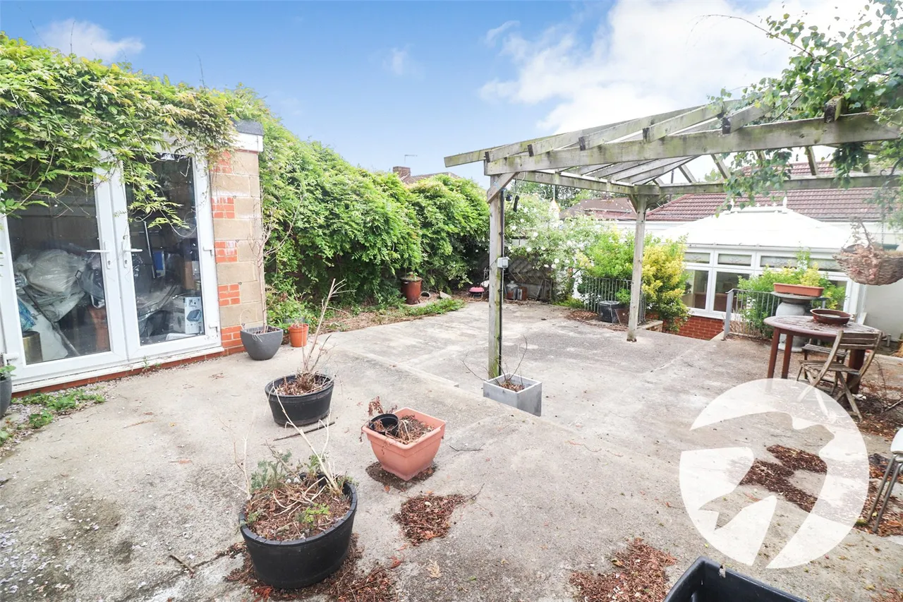 Eversley Avenue, Bexleyheath, DA7, photo 16