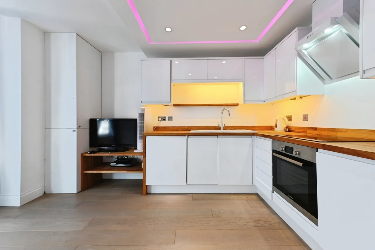Tolcarne Road, Newquay, TR7, photo 17