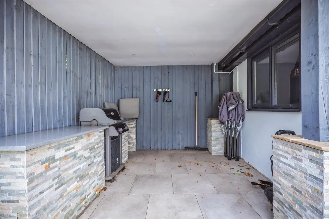 Mill Road, Cardiff, CF14, photo 30