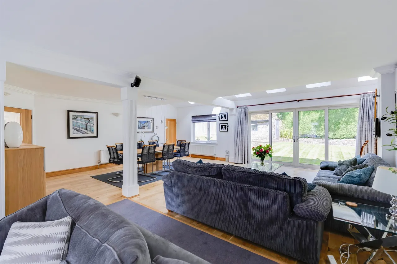 Mill Road, Cardiff, CF14, photo 32