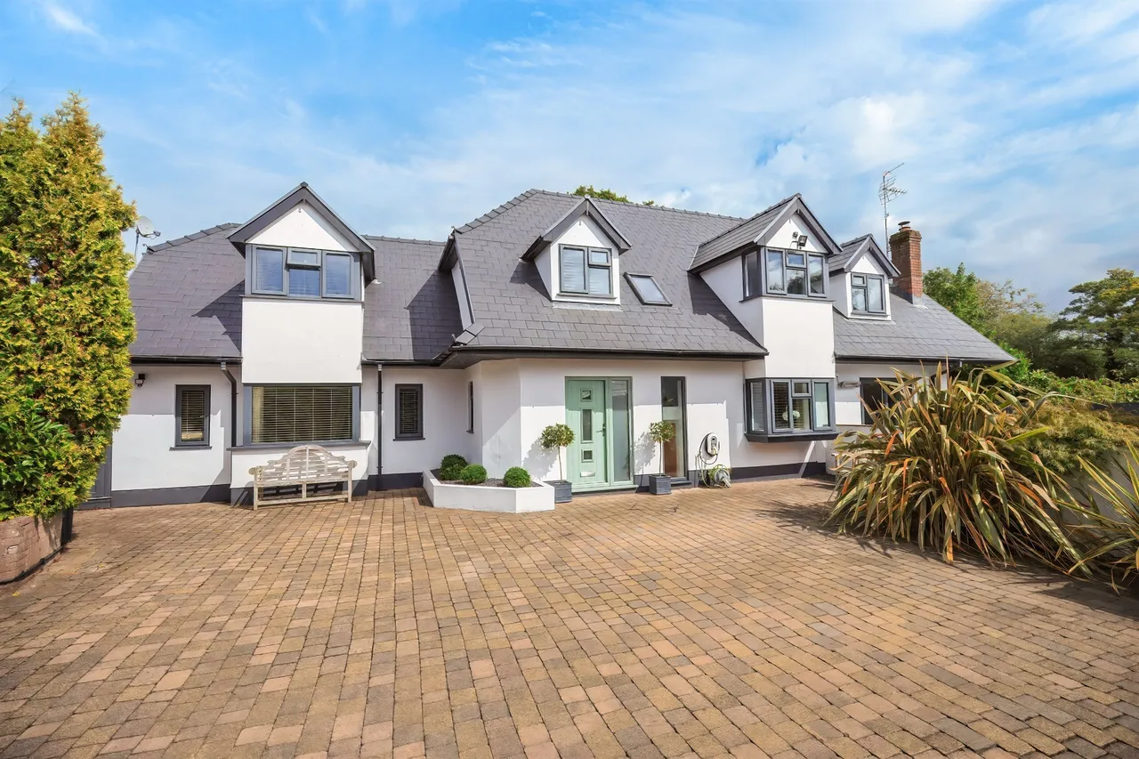 5 bed house for sale, Mill Road, Cardiff, CF14