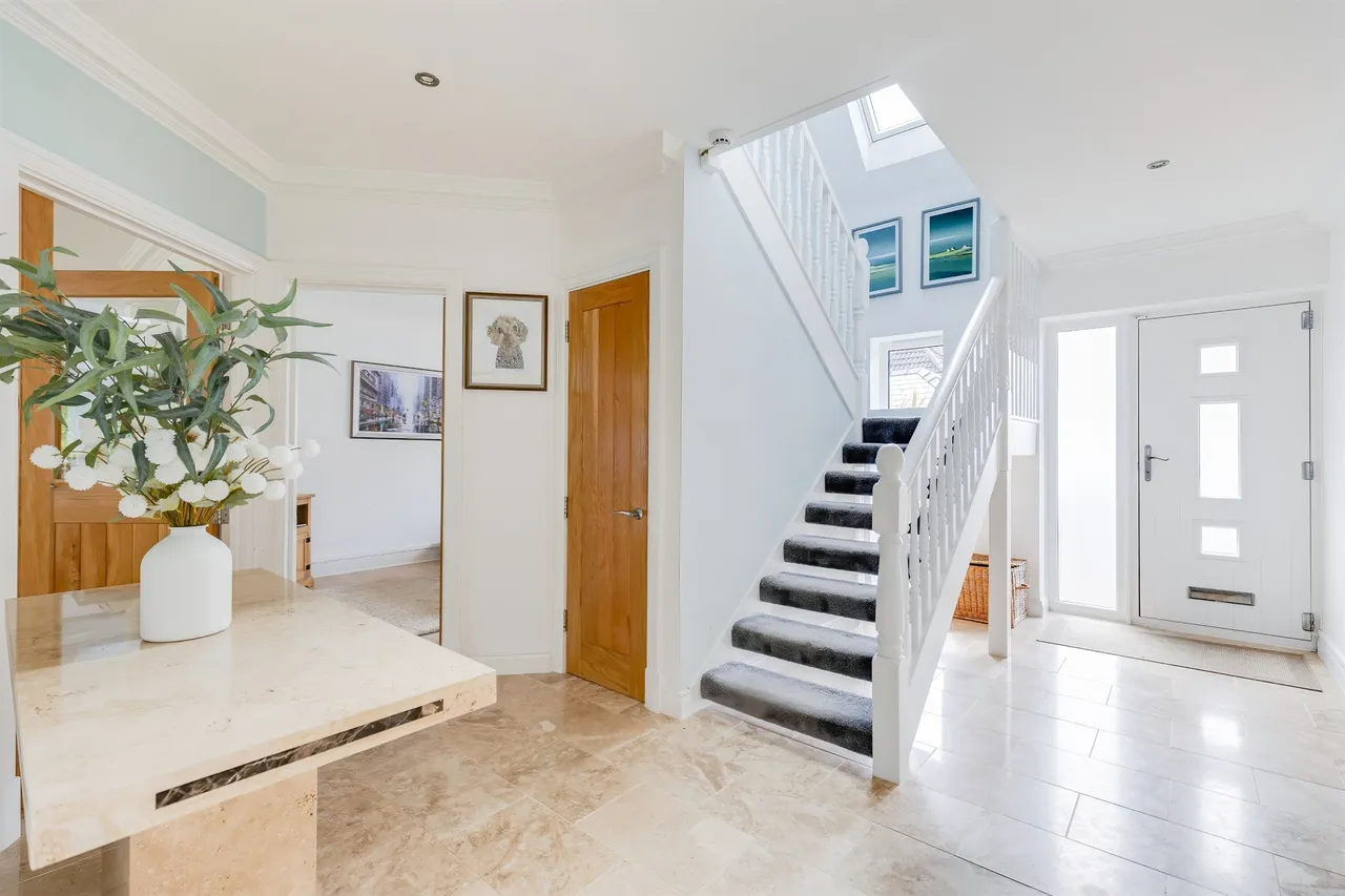 Mill Road, Cardiff, CF14, photo 8