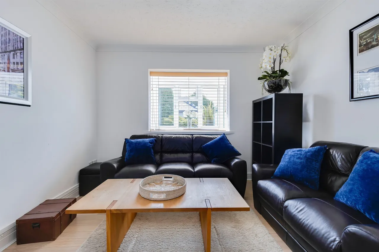 Mill Road, Cardiff, CF14, photo 12