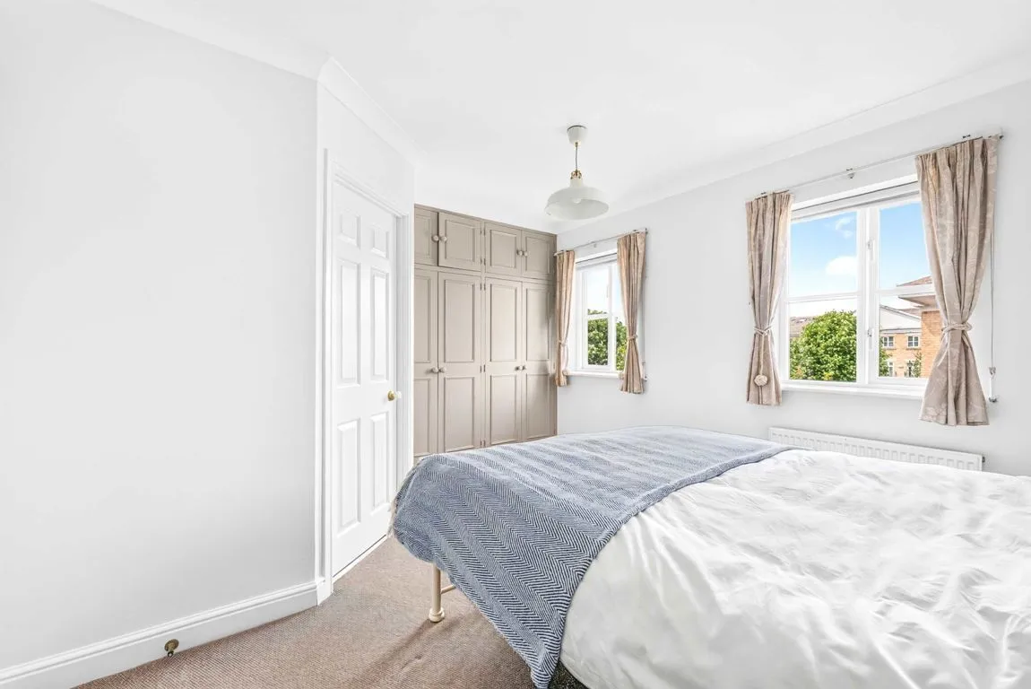 Bevin Square, SW17, photo 4