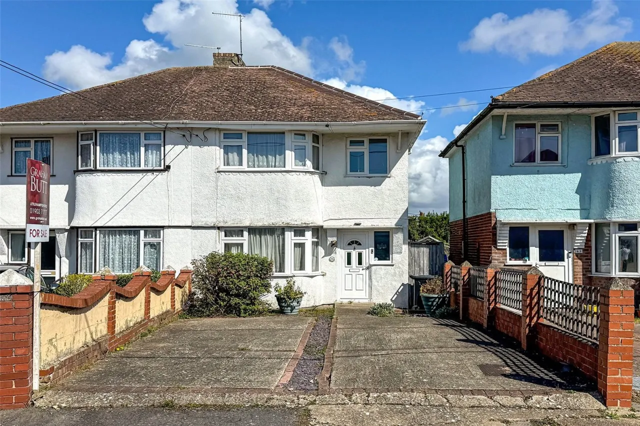 3 bed house for sale, Wick, Littlehampton, BN17