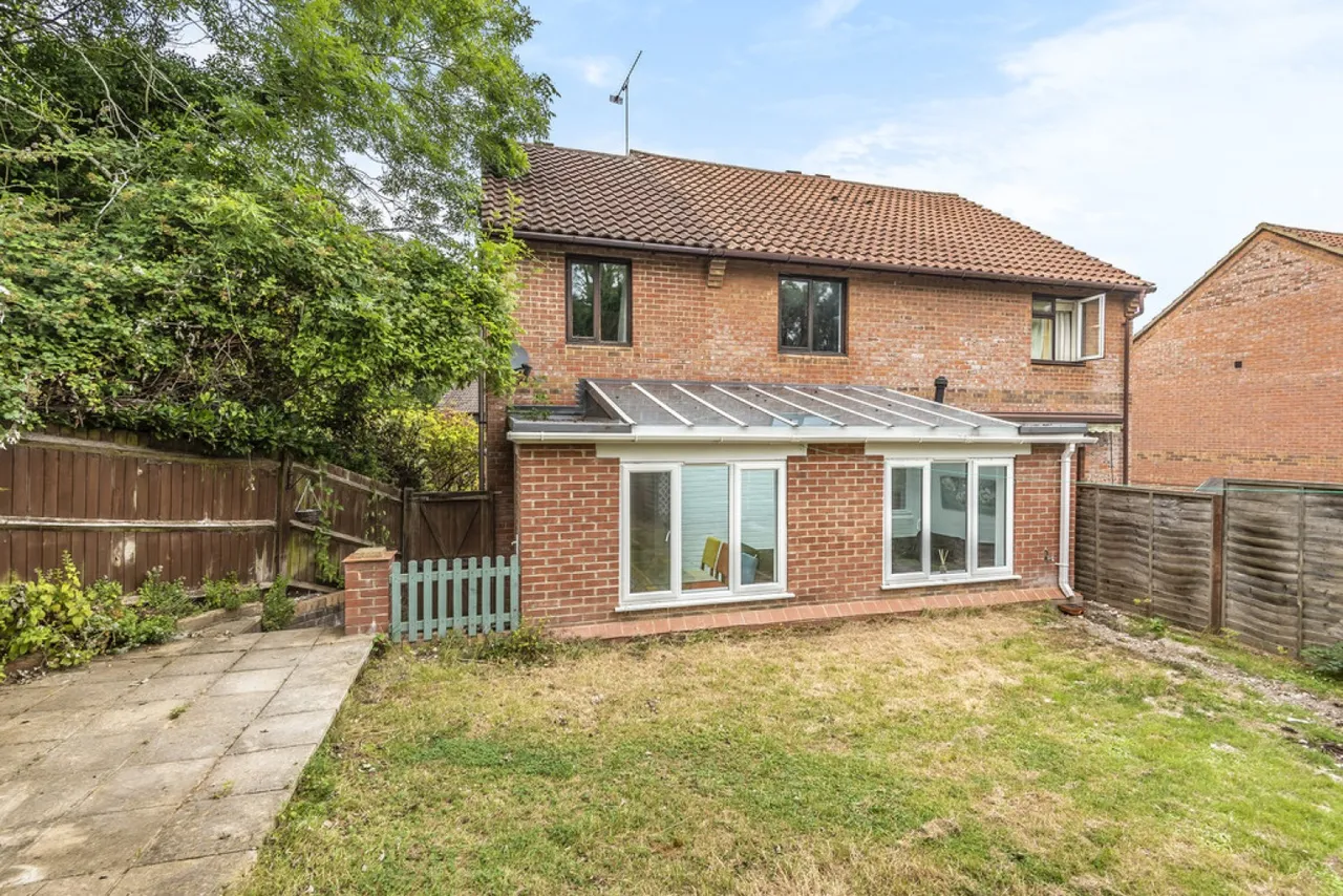 Ivy Close, Badger Farm, Winchester, photo 9