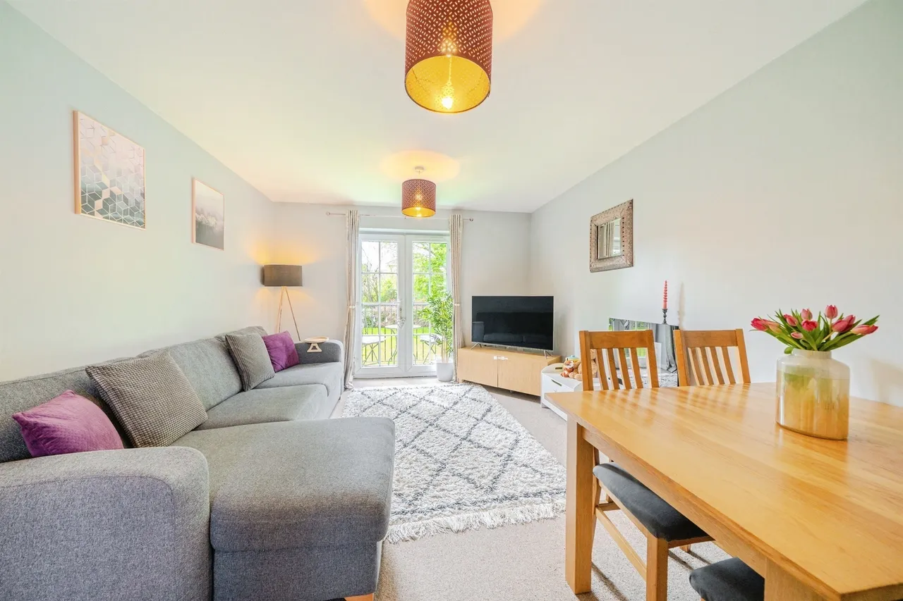 Champs Sur Marne, Bradley Stoke, Bristol, photo 5