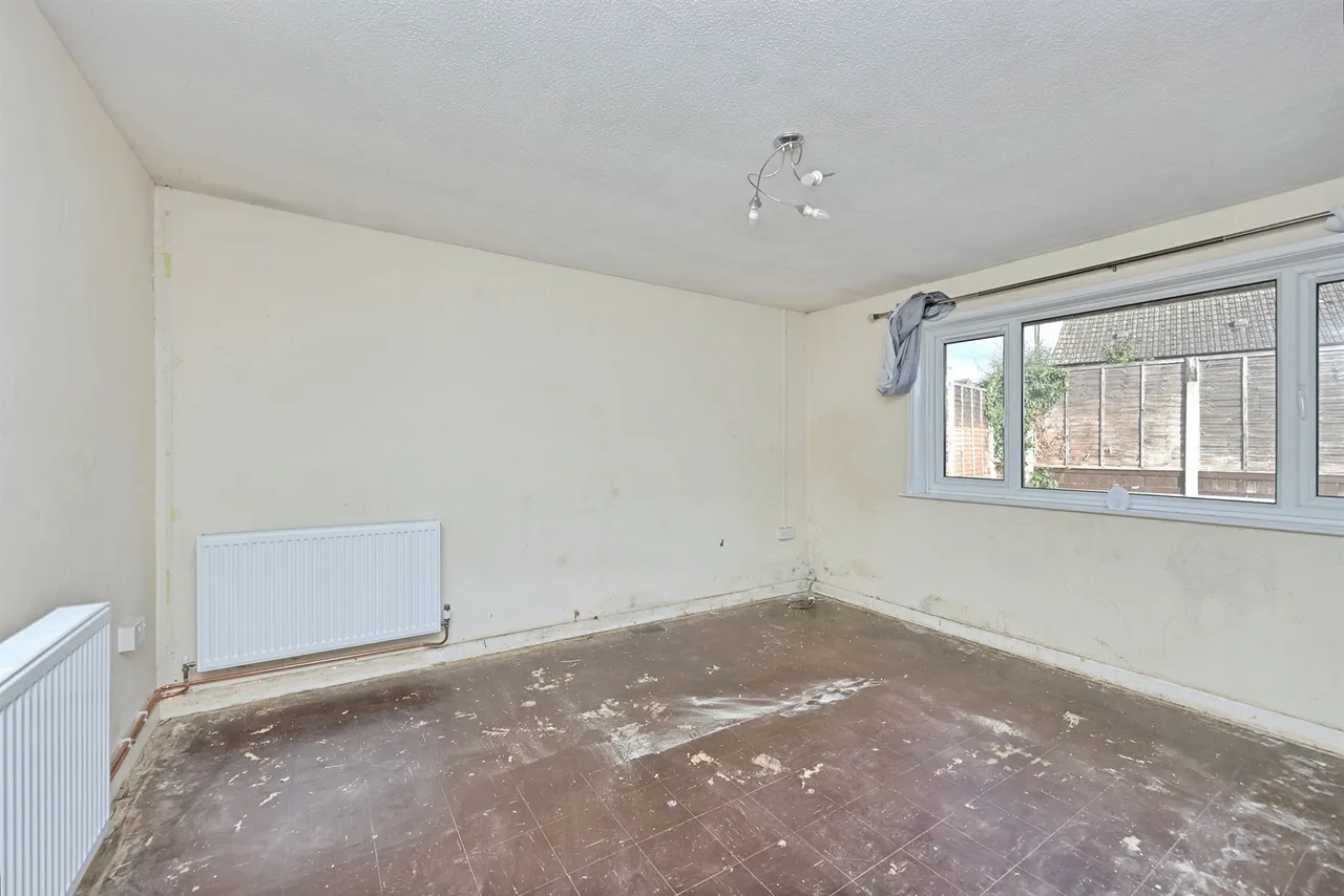 Hillside, Marham, photo 11