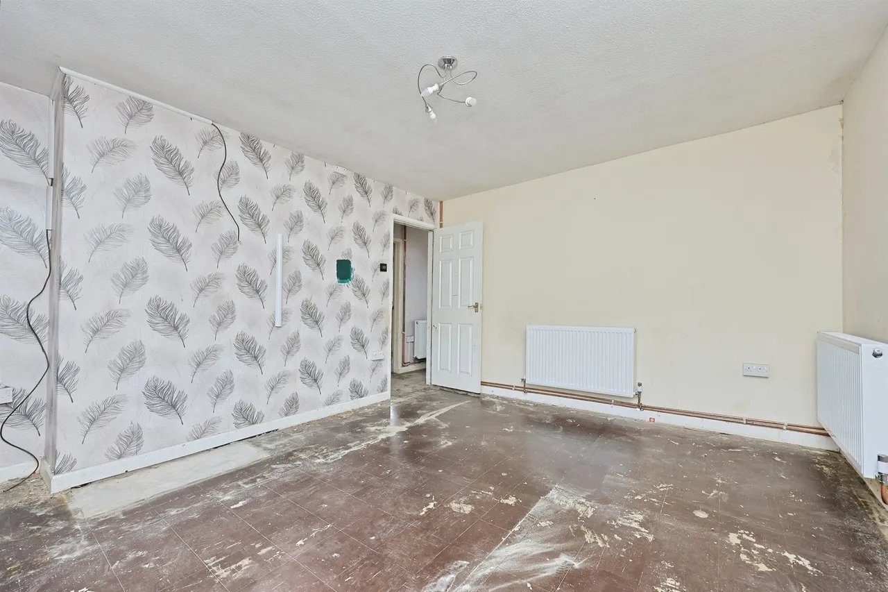Hillside, Marham, photo 4