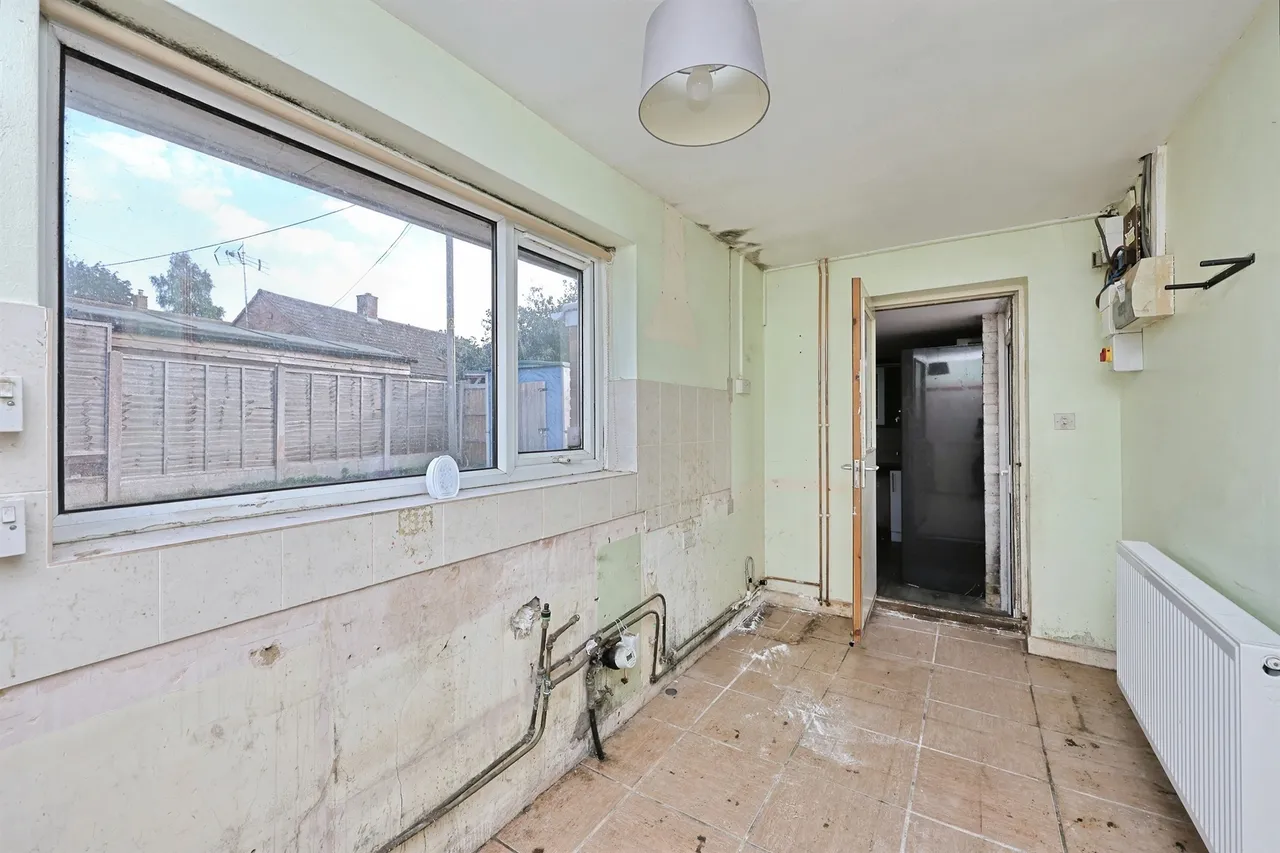Hillside, Marham, photo 9