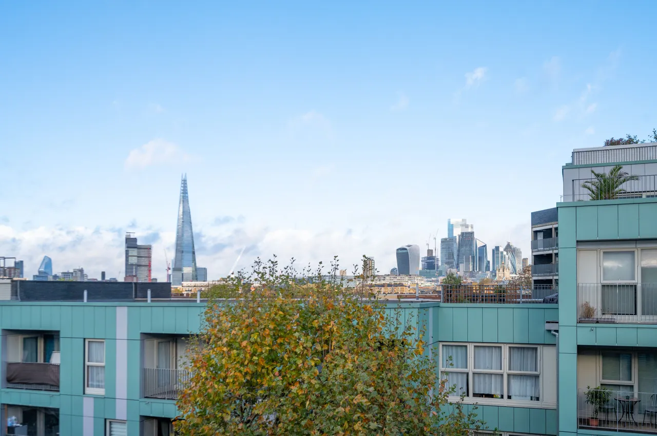 37 Sandover House, 124 Spa Road, London, photo 8