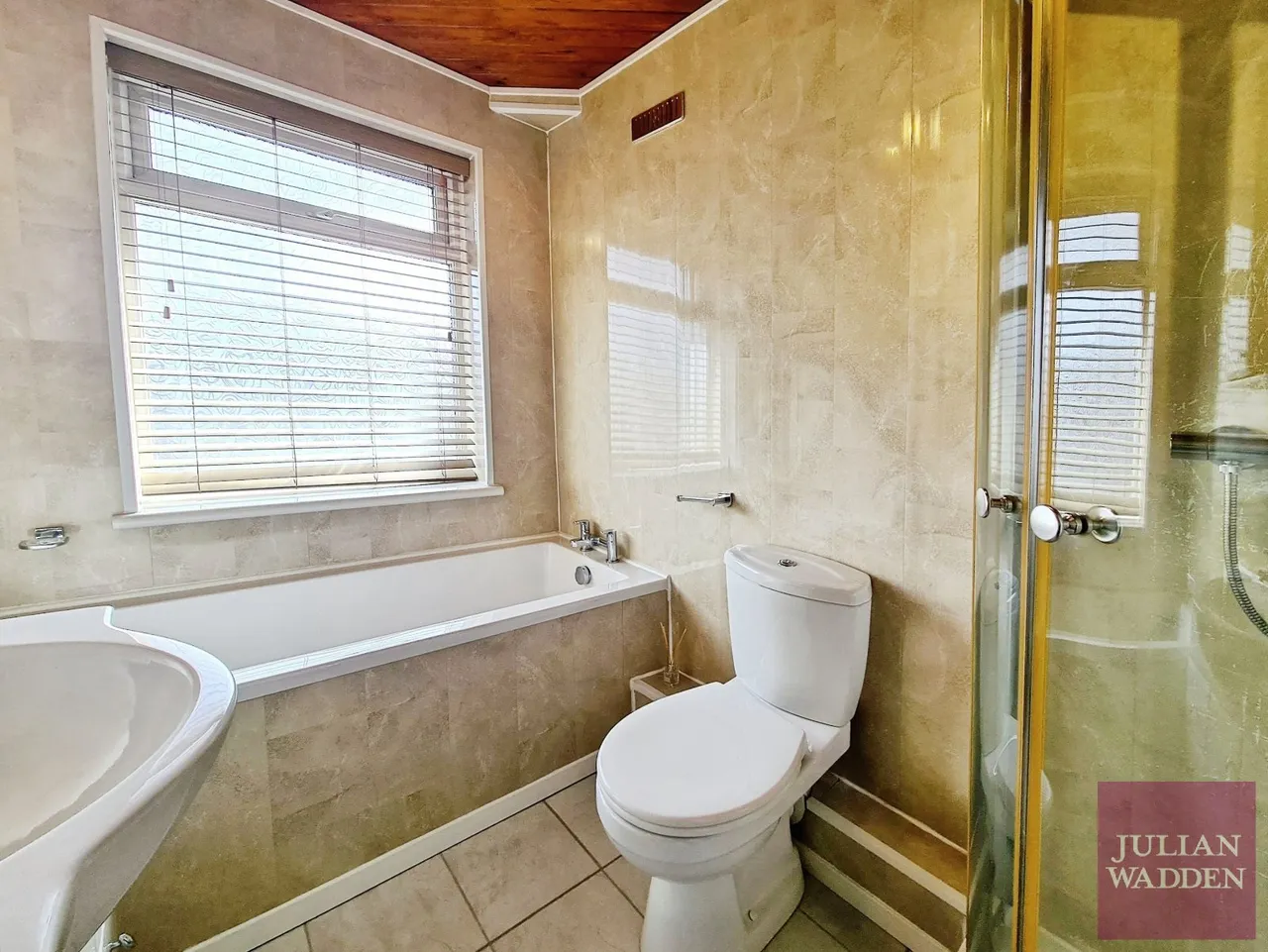 Eastwood Avenue, Droylsden, M43, photo 13