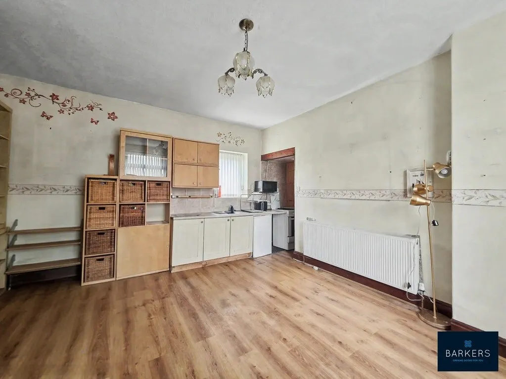 Valley Road, Liversedge WF15 6DF, photo 6