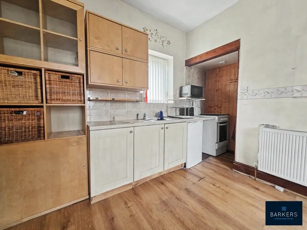 Valley Road, Liversedge WF15 6DF, photo 7