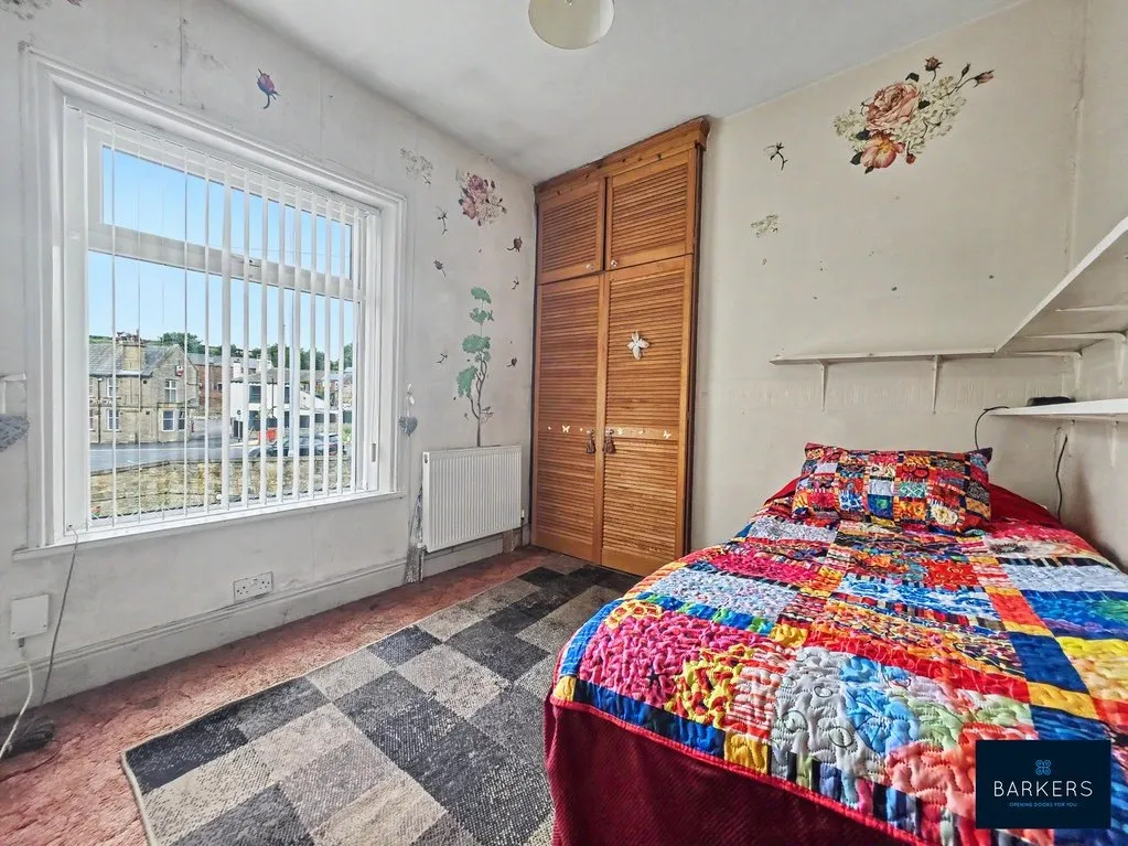 Valley Road, Liversedge WF15 6DF, photo 4