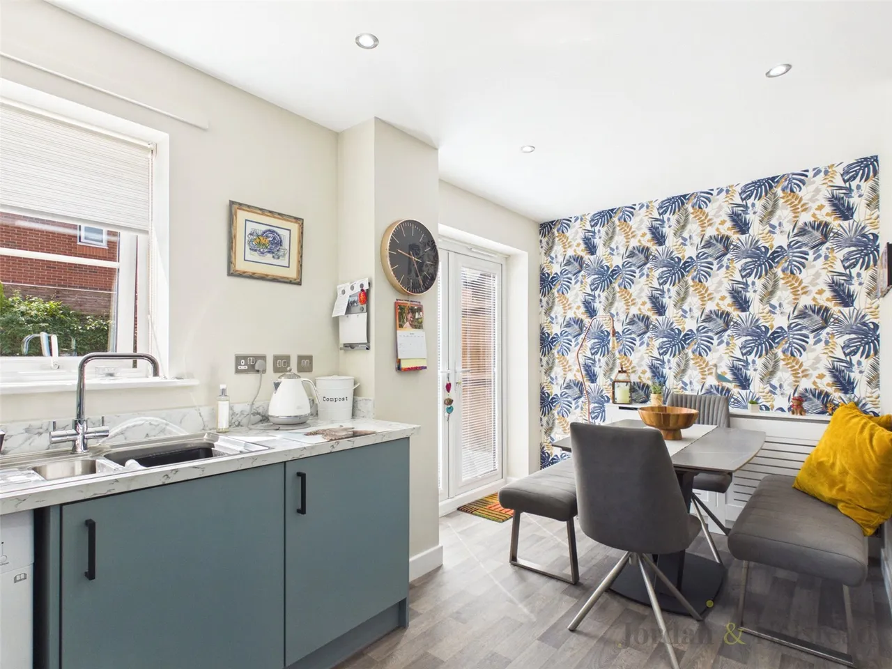 Callender Way, Helsby, Frodsham, Cheshire, WA6 0FX, photo 9