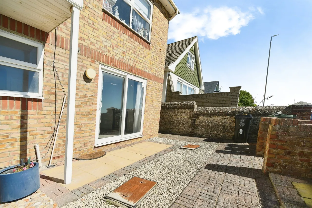 Little Crescent, Rottingdean, BN2, photo 14