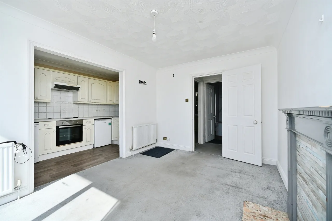 Little Crescent, Rottingdean, BN2, photo 3