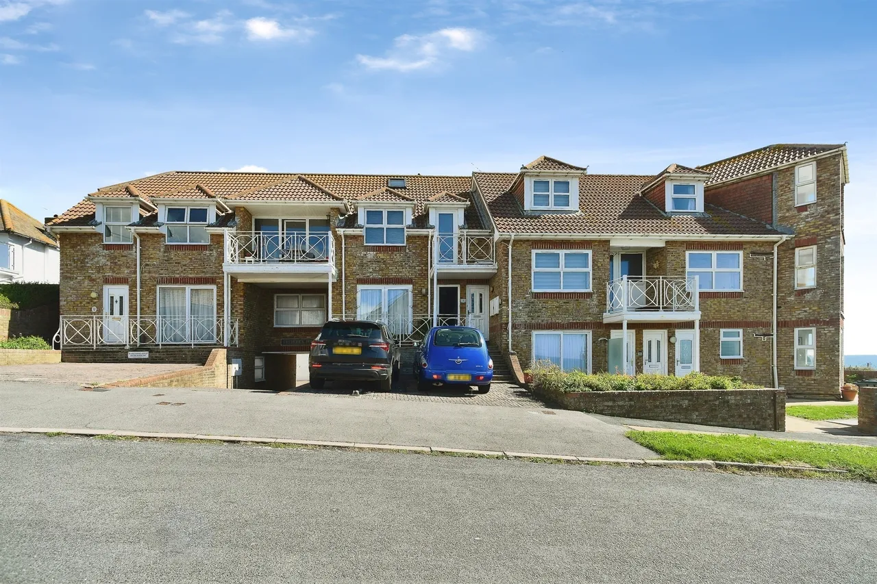 Little Crescent, Rottingdean, BN2, photo 12